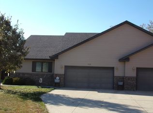 1532 Southgate Dr, Fairmont, MN 56031
