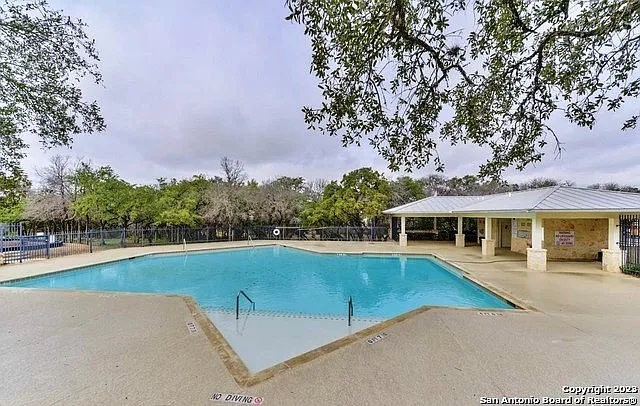 533 Thoreau Trl — Photo 35