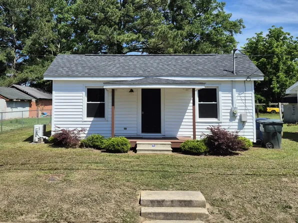 502 S Sycamore Street, Fremont, NC 27830