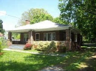 920 Old Winston Rd, High Point, NC 27265