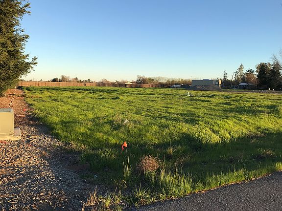 3rd image of 6158 County Road 200