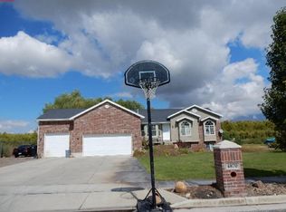 4870 W 1850 N, Plain City, UT 84404