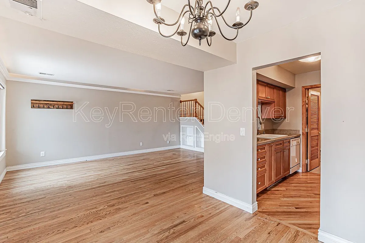 Building Photo - 8756 Chase Dr #78