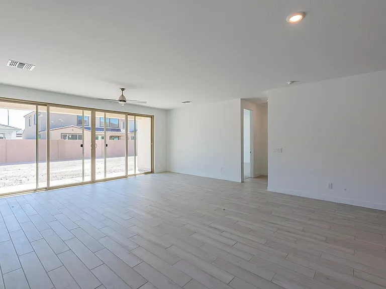 11677 W Marguerite Ave — Photo 37