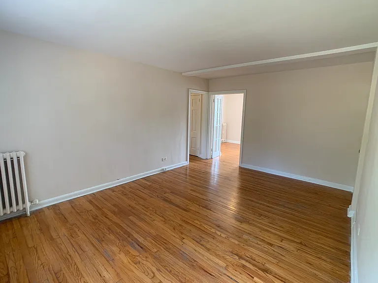 2856 Thornhill Rd — Photo 10