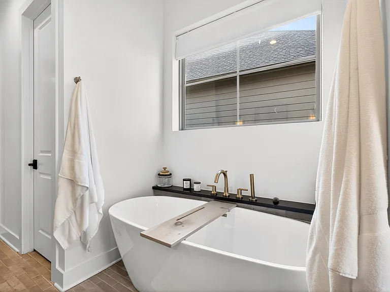 6362A Columbia Ave — Photo 18