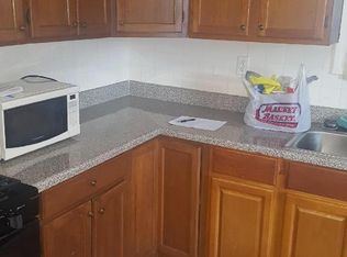 106 Cash St #2, Fall River, MA 02723