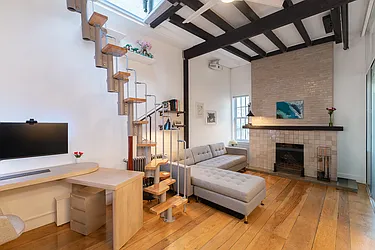 92 Horatio Street, #5B