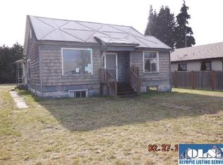 1028 E 3rd St, Port Angeles, WA
