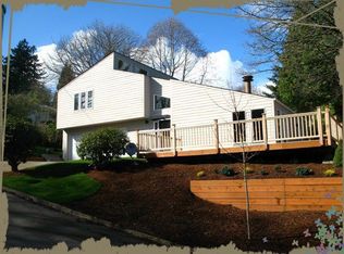 1403 SW Marigold St, Portland, OR 97219