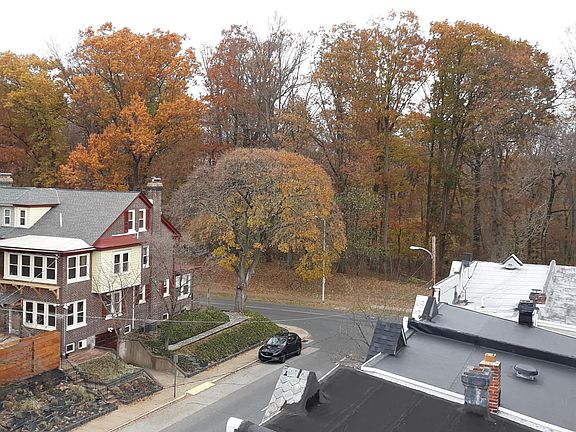 2nd image of 1708 N Broom St