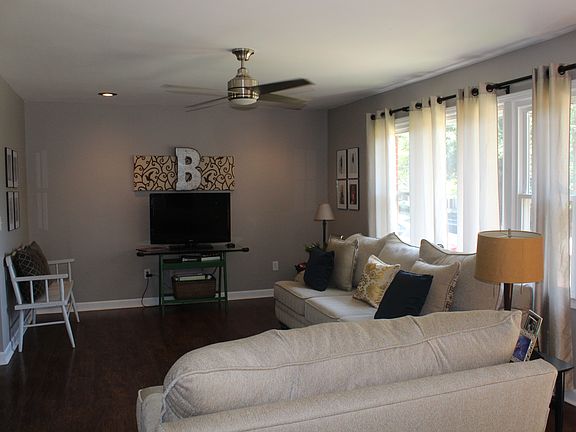 3rd image of 45 Montis Dr