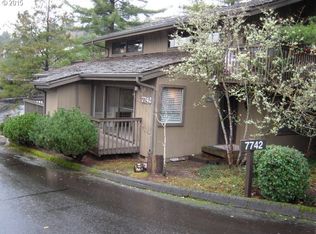 7742 SW Barnes Rd UNIT C, Portland, OR 97225