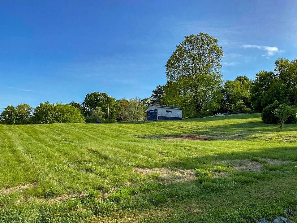 1st image of 4 Owl Ln