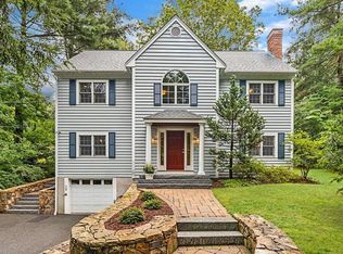 65 Outlook Dr, Lexington, MA 02421