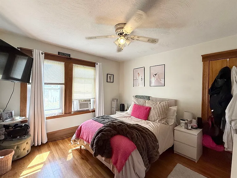 91 Shore Dr #2 — Photo 20