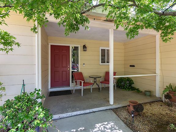 3rd image of 5227 Fernwood Way