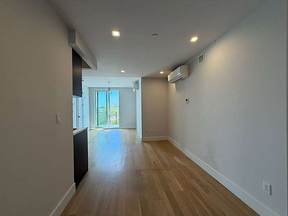 2nd image of 58 Palmetto St #501B