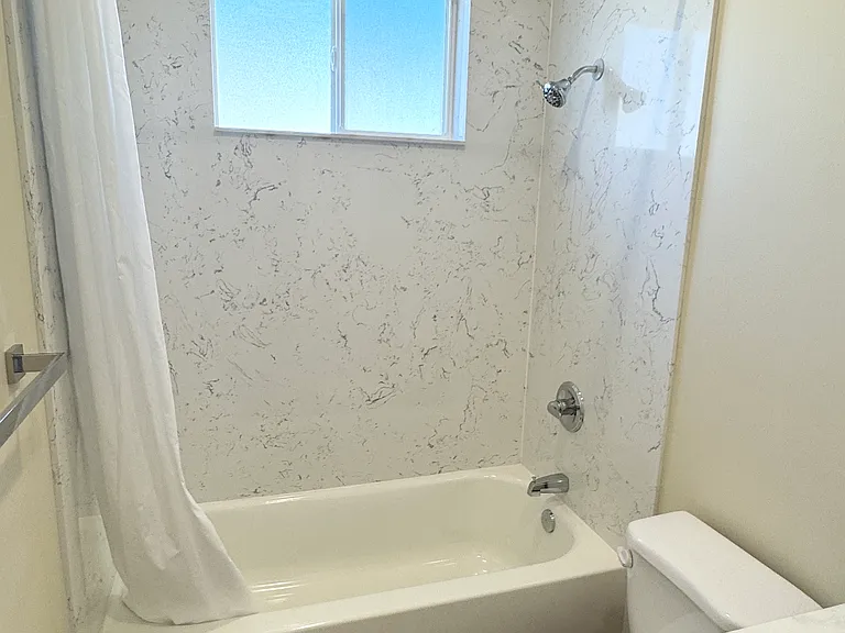 2212 Opera Aly — Photo 20