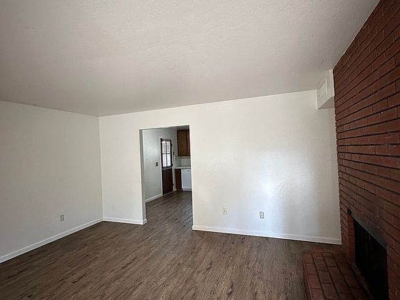 4th image of 3503 W Colonial Ave #A-d