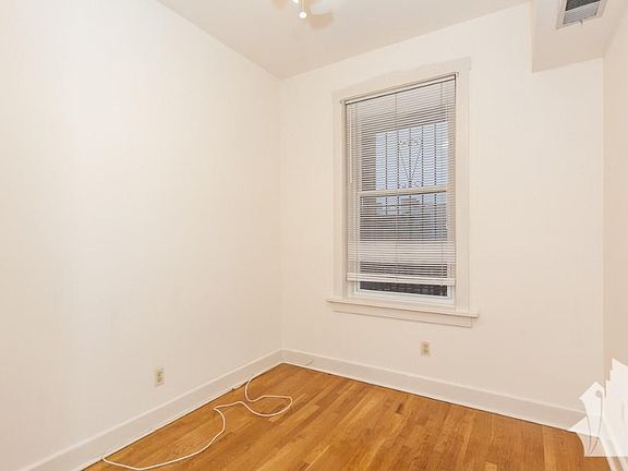 3rd image of 3412 N Halsted St #11J