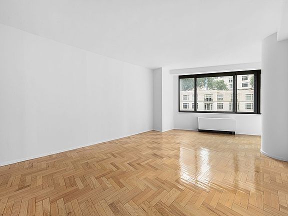 2nd image of 62 W 62nd St APT 7F