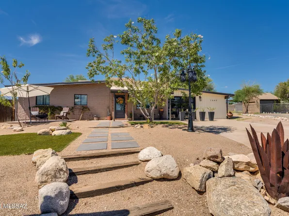 7449 N Bradley Pl, Tucson, AZ 85741