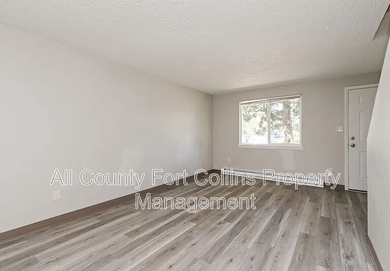 3542 Butternut Dr #A — Photo 5