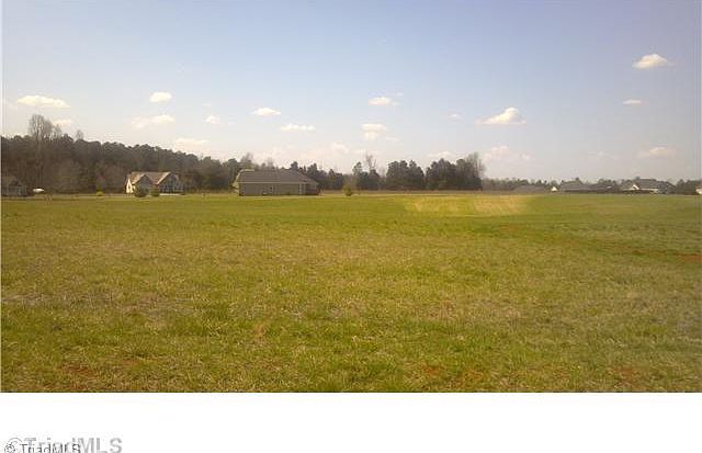 1st image of 7108 McClay Dr
