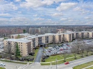North Church Towers Apartments, Cleveland, OH 44130