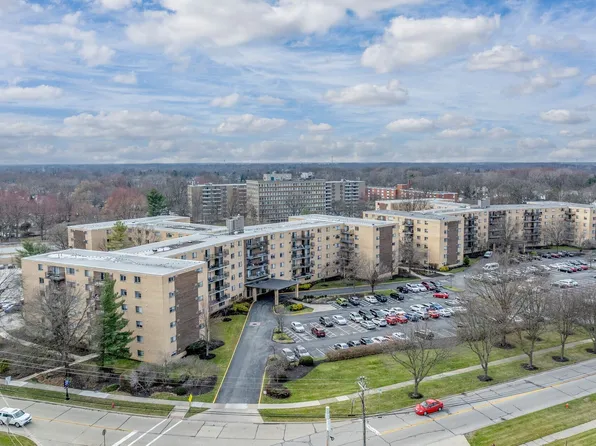 North Church Towers Apartments
