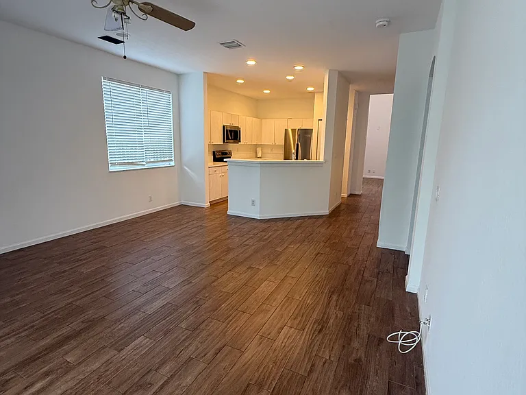 316 Conservation Dr — Photo 8