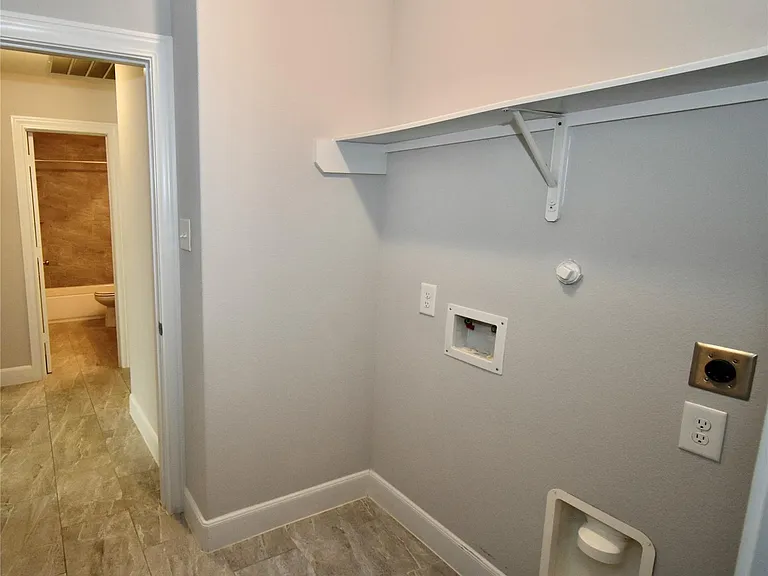 18226 Willow Edge Dr — Photo 14