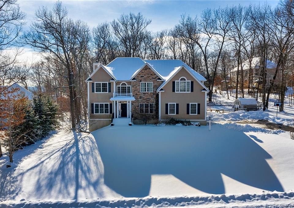 98 Shagbark Lane, Hopewell Junction, NY 12533 Zillow