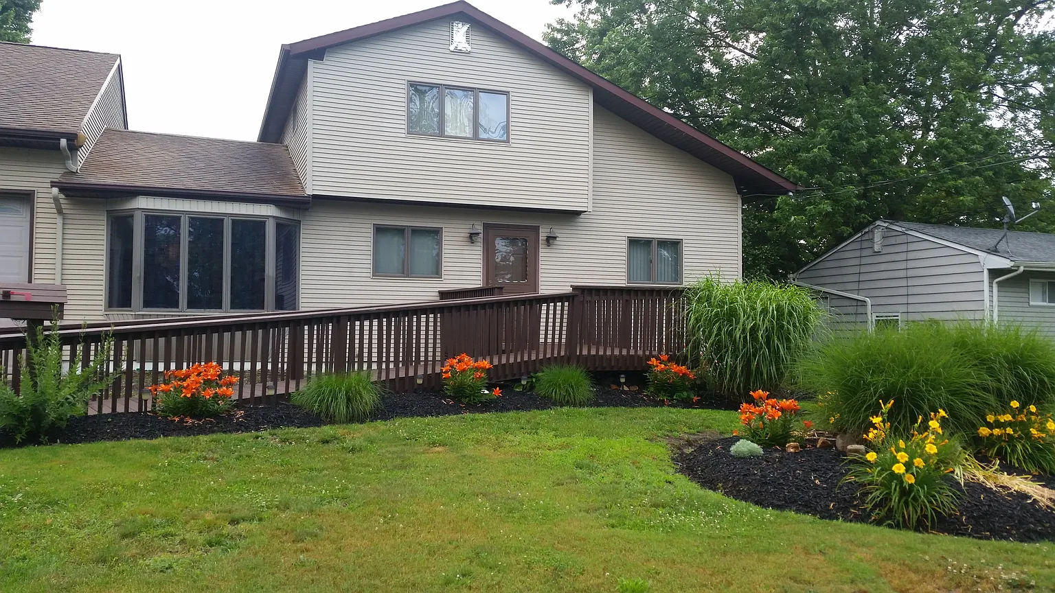 20 Tilton Ave photo 1