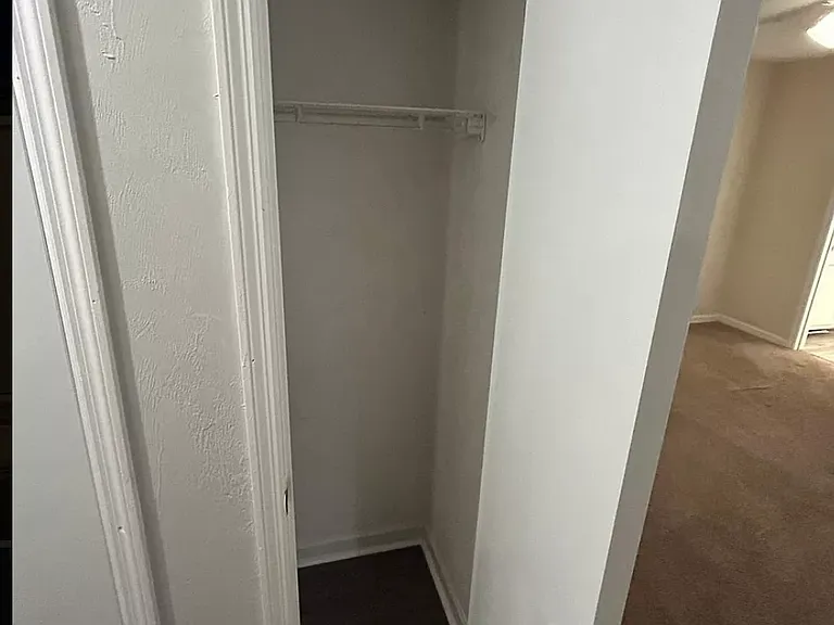 1320 Burgess Dr #1320 — Photo 16