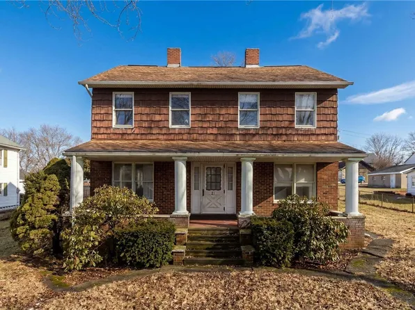 87 United Rd, Mount Pleasant, PA 15666