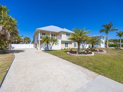 425 Lake Murex Cir, Sanibel, FL, 33957