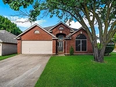 2nd image of 2600 Southwestern Dr