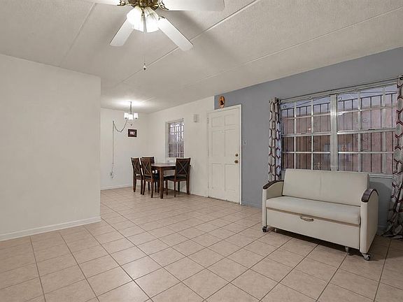 3rd image of 4701 CHRISTA COURT #341