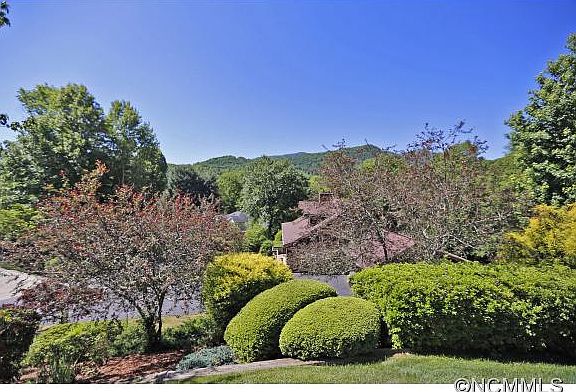 2nd image of 305 Lenwood Dr
