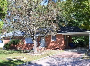 3715 Halford Dr, Raleigh, NC 27604