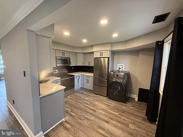2 Belfast Dr — Photo 2