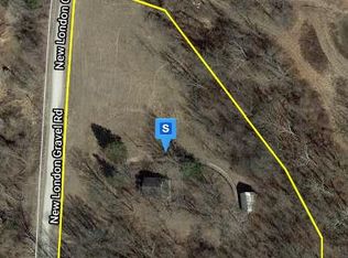 11200 New London Gravel Rd, Hannibal, MO 63401