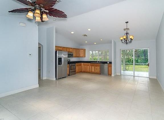 5th image of 3209 35th St W