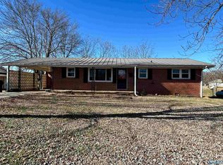 6686 Old Railroad Bed Rd, Toney, AL 35773