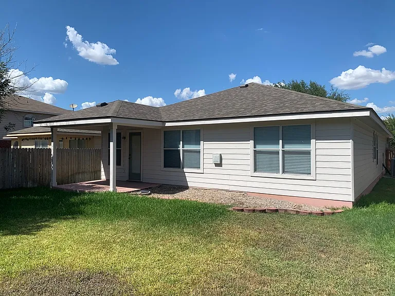217 Roadrunner Ave — Photo 30