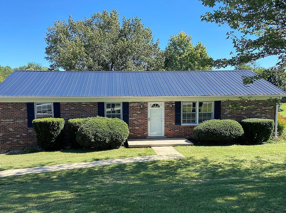 1st image of 114 Dogwood Ave