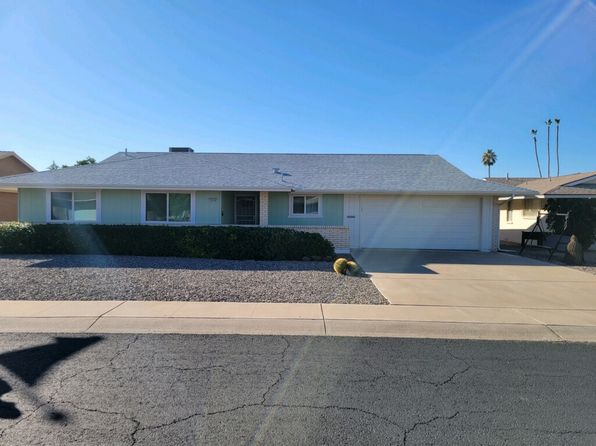 10936 W Roundelay Cir