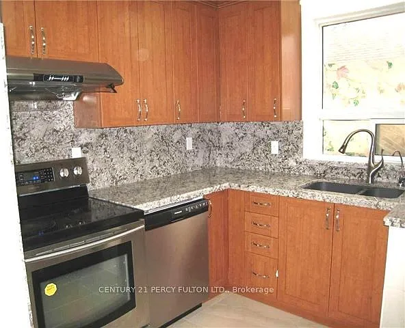 3 bed, $2,850 — Photo 4